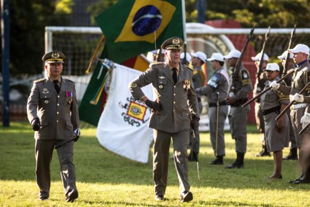 18.11.2019 - Porto Alegre/RS  - Prefeita Paula Mascarenhas é homenageada com a medalha 'Serviços Distintos' na cerimônia de passagem de comando-geral da Brigada Militar. Coronel Ikeda passa o comando para o coronel Rodrigo Mohr Picon - Foto: Gustavo Vara