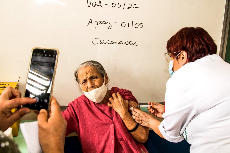 01.04.2021 - Vacinação dos idosos a partir dos 68 anos - Foto Michel Corvello