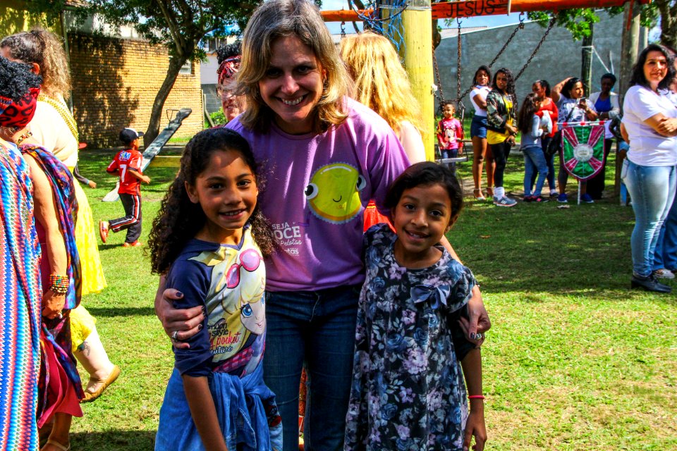04.11.2017 - Prefeita Paula Mascarenhas participa do lançamento do projeto Carnaval da Folia e da Paz no Instituto Lar de Jesus