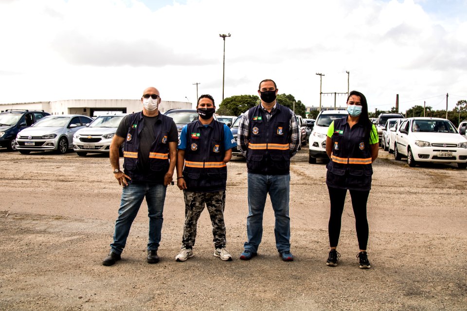 23.04.2021 - Segunda dose da vacinação 74 anos no drive e 74 75 e 76 nas escolas - Foto Michel Corvello