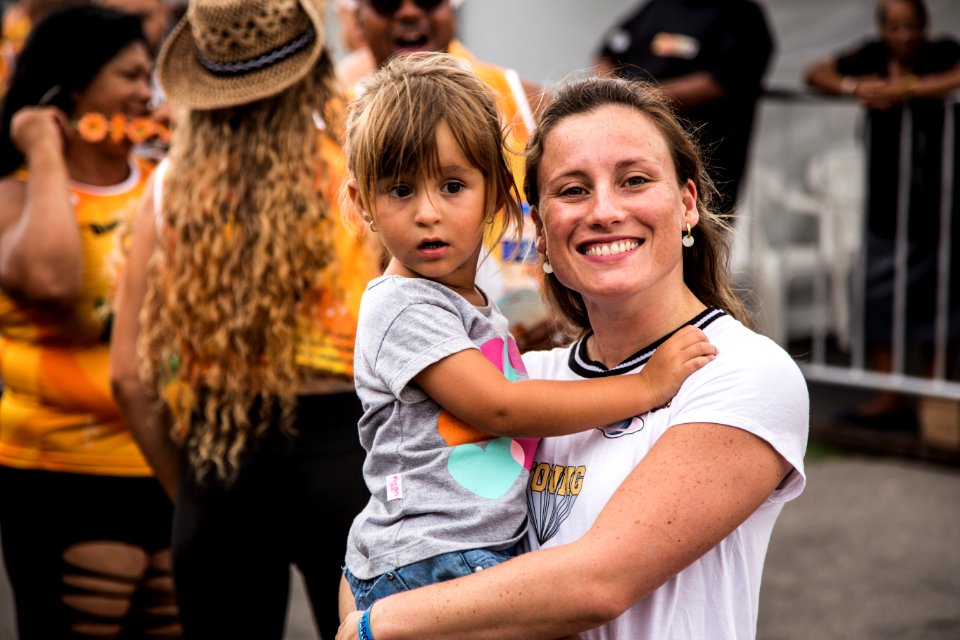 10.02.2018 - Prefeita Paula Mascarenhas e o vice Idemar Barz durante o primeiro dia do Carnaval 2018 - Foto: Gustavo Vara