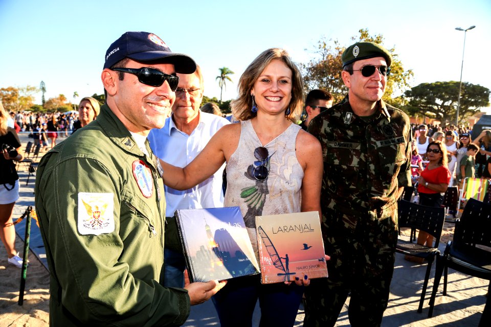18.04.2018 - Apresentação da Esquadrilha da Fumaça em comemoração aos 100 anos do 9ª Batalhão de Infantaria Motorizada em Pelotas e pela passagem do Dia do Exército - Foto: Gustavo Vara