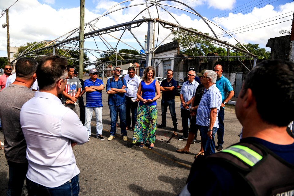 05.02.2018 - Prefeita Paula Mascarenhas vistoria a Passarela do Samba no Porto de Pelotas - Foto: Gustavo Vara