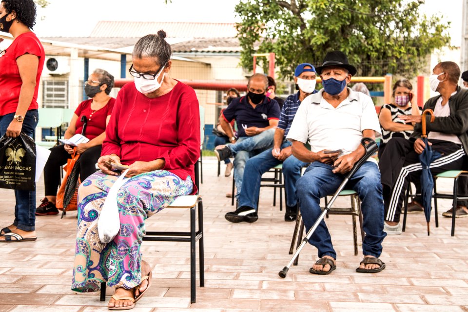 01.04.2021 - Vacinação dos idosos a partir dos 68 anos - Foto Michel Corvello
