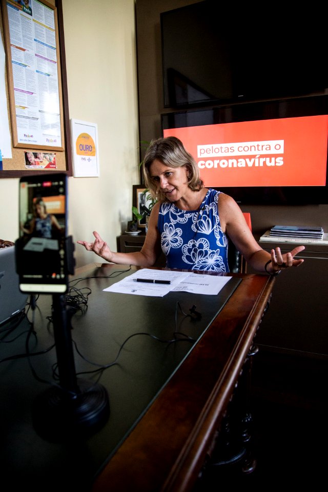 26.02.2021 - Prefeita Paula Mascarenhas em live de atualização sobre a pandemia de COVID-19 - Foto: Gustavo Vara