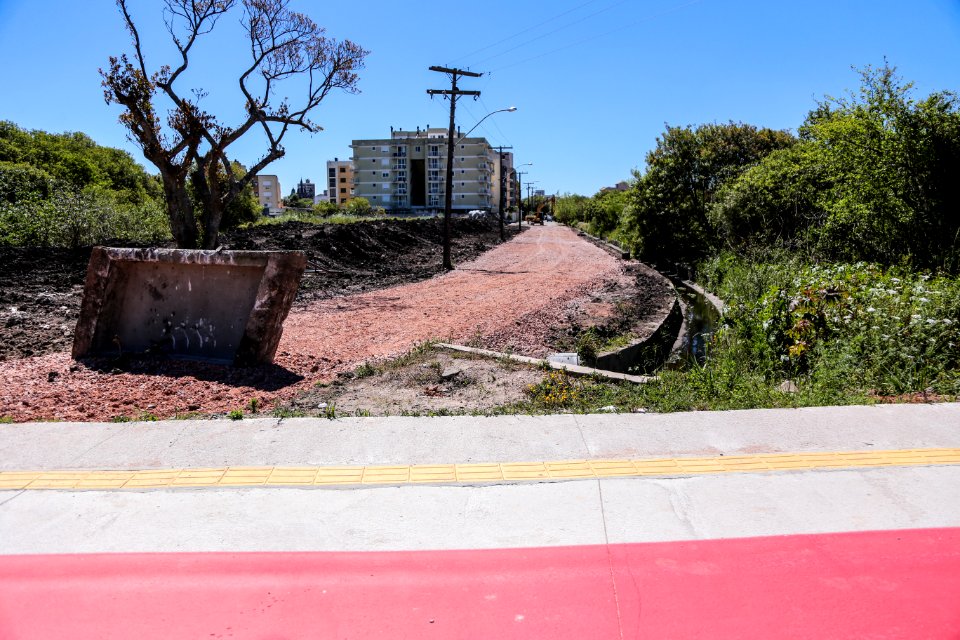 22.11.2017 - Obras no Parque Linear - Abertura Rua General Argolo