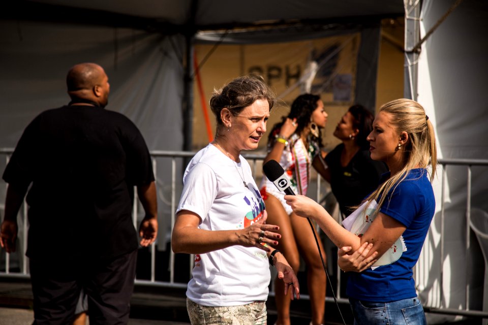 10.02.2018 - Prefeita Paula Mascarenhas e o vice Idemar Barz durante o primeiro dia do Carnaval 2018 - Foto: Gustavo Vara
