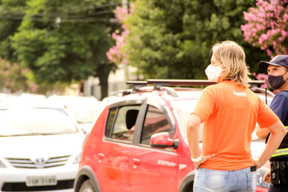 27.02.2021 Prefeita Paula Mascarenhas acompanha Drive Thru de Vacinação para idosos Foto Rodrigo Chagas