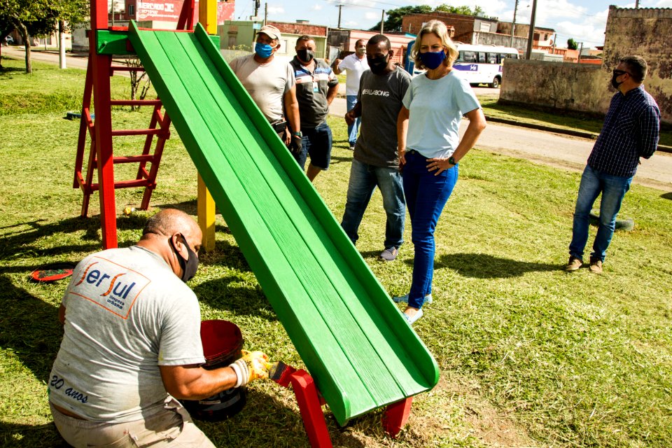 19.02.2021 - Prefeita Paula Mascarenhas visita Bairro Bem Cuidado no Navegantes - Foto: Gustavo Vara