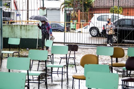 26.03.2021 - Vacinação dos idosos com 74 anos nas escolas - Foto Michel Corvello