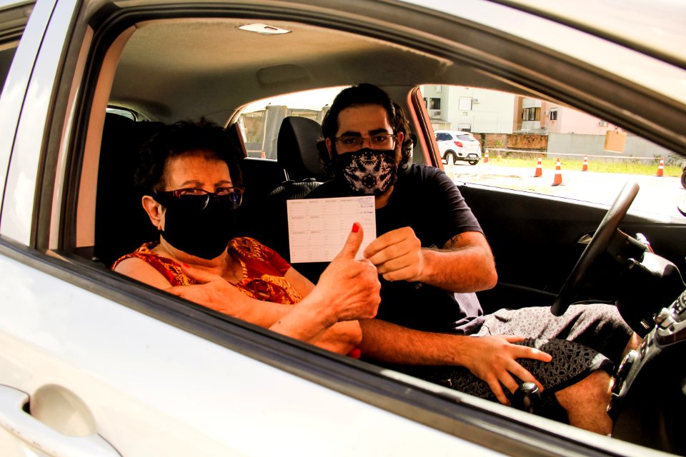 13.02.2021 Prefeita Paula Mascarenhas Acompanha vacinação no Drive-thru Foto: Rodrigo Chagas