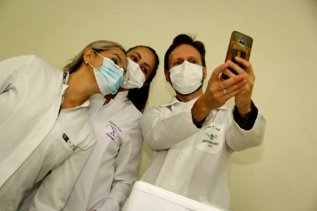 06.02.2021 Mutirão de vacinação dos profissionais de saúde Foto: Rodrigo Chagas