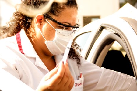 27.02.2021 Prefeita Paula Mascarenhas acompanha Drive Thru de Vacinação para idosos Foto Rodrigo Chagas