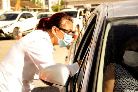 27.02.2021 Prefeita Paula Mascarenhas acompanha Drive Thru de Vacinação para idosos Foto Rodrigo Chagas