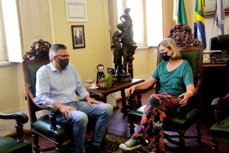 04.12.2020 Prefeita Paula Mascarenhas recebe Visita do deputado estadual Luiz Henrique Viana Foto Rodrigo Chagas