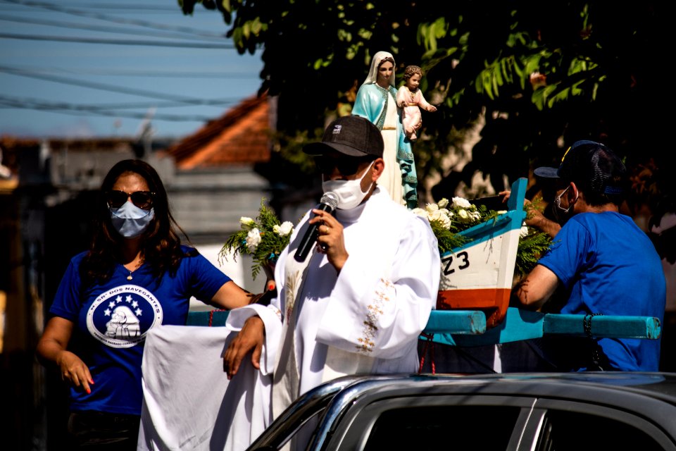 02.01.2021 - Prefeito em execício, Idemar Barz prestigia procissão em homenagem a Nossa Senhora dos Navegantes - Foto Michel Corvello