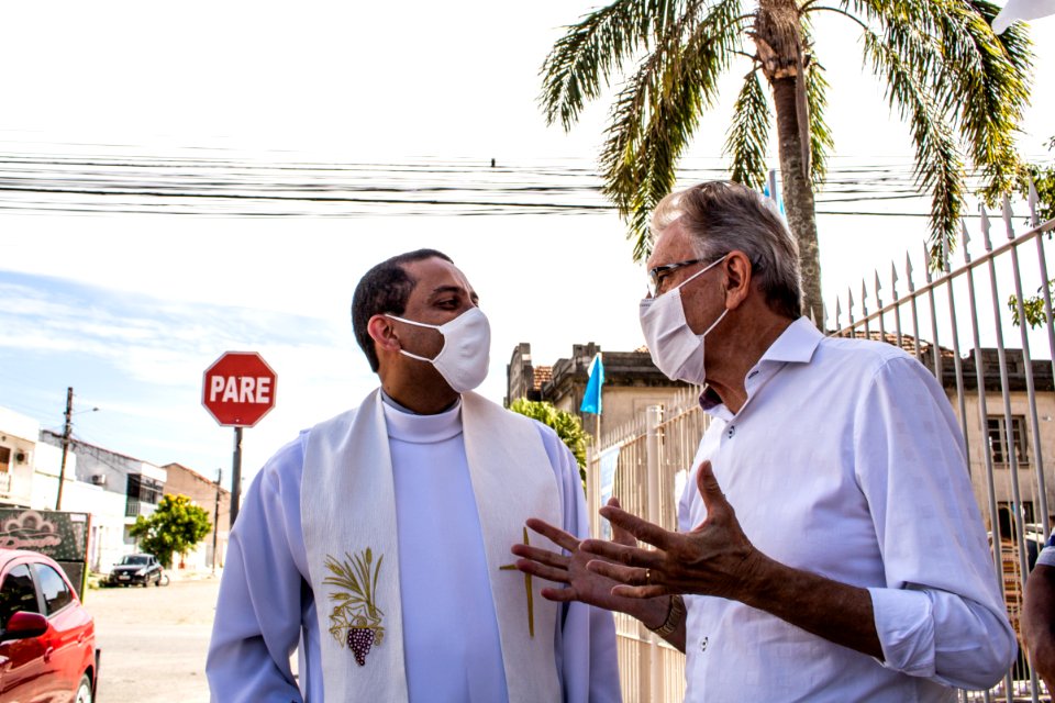 02.01.2021 - Prefeito em execício, Idemar Barz prestigia procissão em homenagem a Nossa Senhora dos Navegantes - Foto Michel Corvello