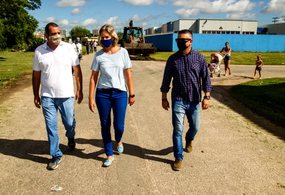 19.02.2021 - Prefeita Paula Mascarenhas visita Bairro Bem Cuidado no Navegantes - Foto: Gustavo Vara