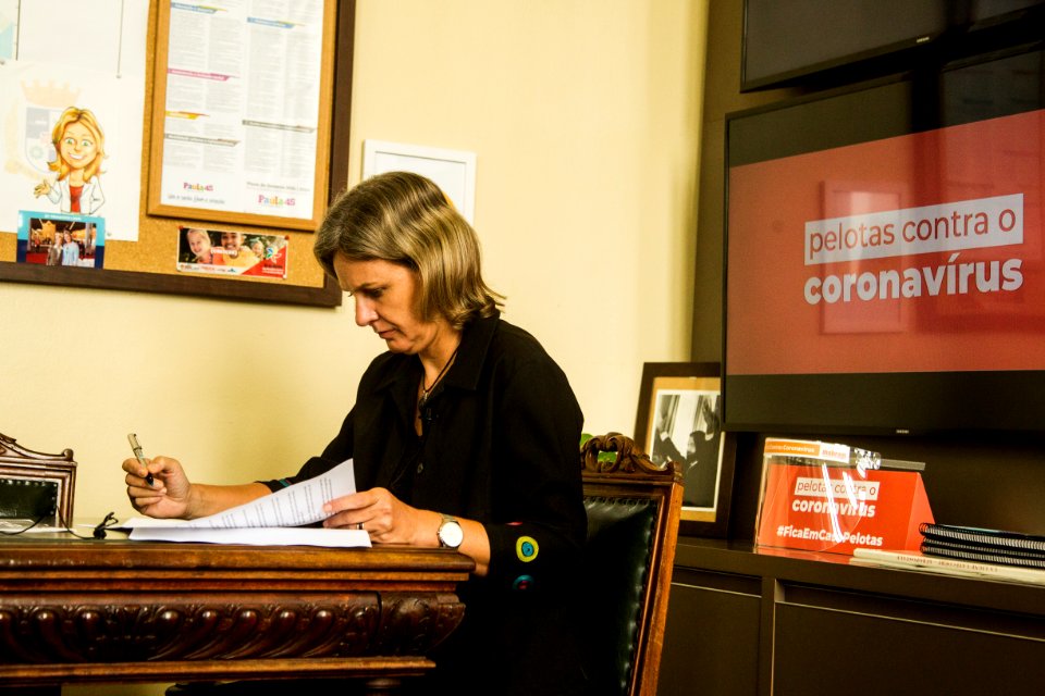 22.02.2021 - Prefeita Paula Mascarenhas durante pronunciamento em live sobre os novos decretos da pandemia de COVID-19 - Foto: Gustavo Vara
