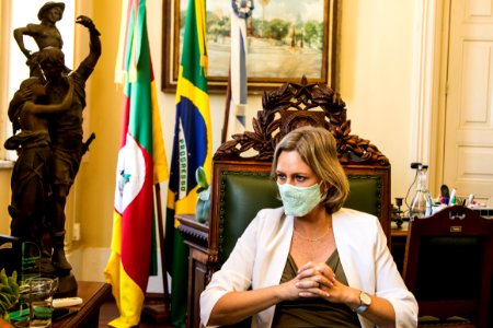 08.01.2021 - Prefeita Paula Mascarenhas concede entrevista para o Jornal do Laranjal - Foto: Gustavo Vara
