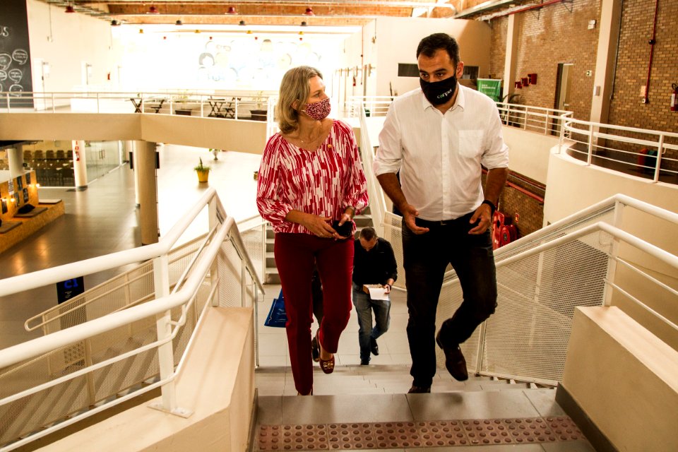 15.01.2021 - Prefeita Paula Mascarenhas visita a COINPEL - Foto: Gustavo Vara