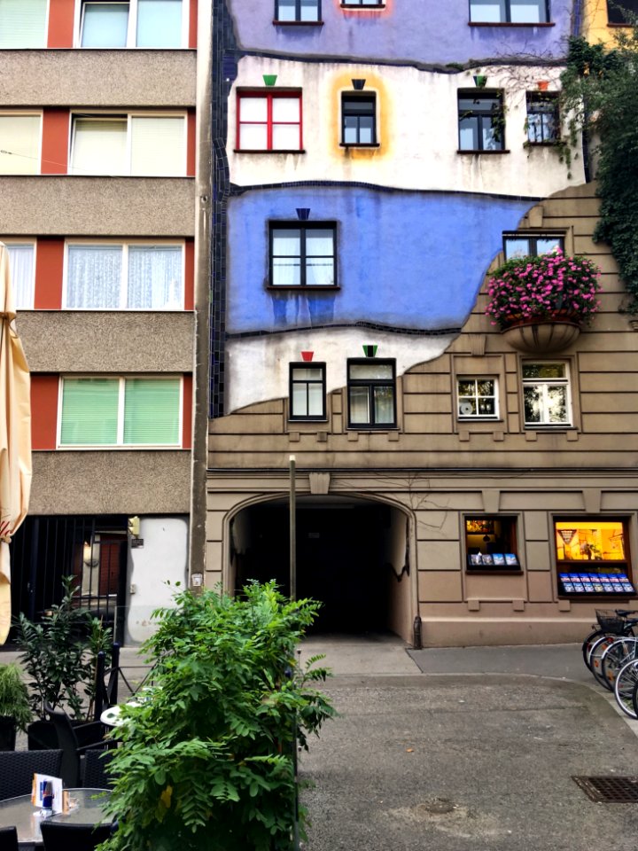 Hundertwasserhaus