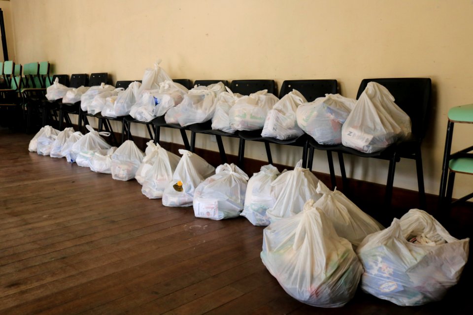 22 04 2020 Doação de alimentos para comunidade LGBT Fotos Paulo Ienczak