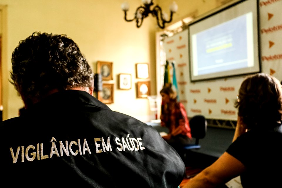 18.03.2020 - Prefeita Paula Mascarenhas realiza reunião com comitê de crise contra o coronavírus - Foto Michel Corvello