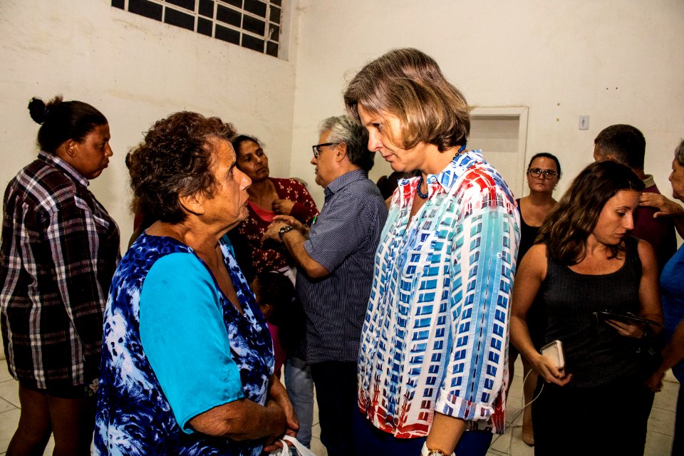 11.02.2020 - Prefeita Paula Mascarenhas realiza reunião com moradores do Loteamento Anglo - Foto Michel Corvello