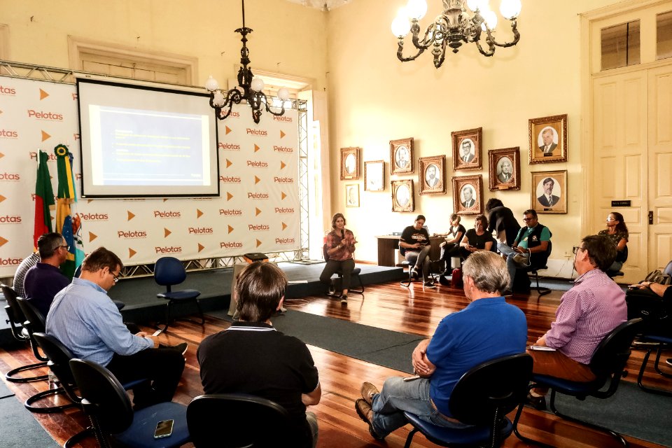 18.03.2020 - Prefeita Paula Mascarenhas realiza reunião com comitê de crise contra o coronavírus - Foto Michel Corvello