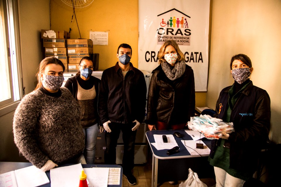 07.05.2020 - Prefeita Paula Mascarenhas realiza visita ao Cras Fragata - Foto: Gustavo Vara