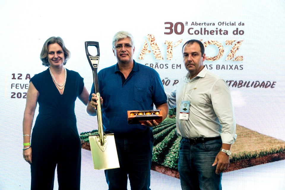 13.02.2020 - Prefeita Paula Mascarenhas participa da abertura da Colheita do Arroz - Foto: Gustavo Vara