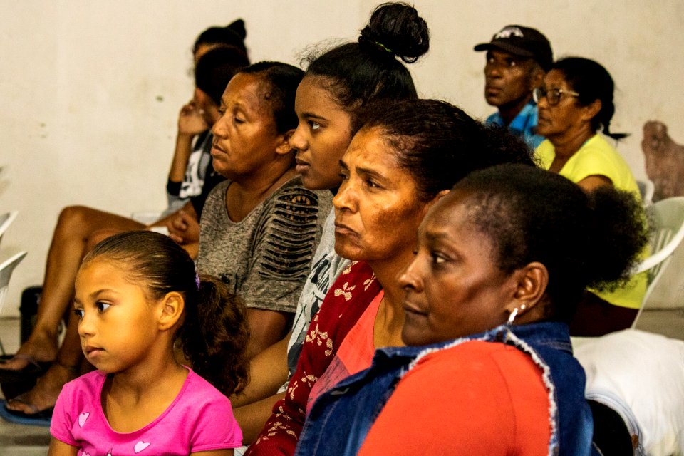 11.02.2020 - Prefeita Paula Mascarenhas realiza reunião com moradores do Loteamento Anglo - Foto Michel Corvello