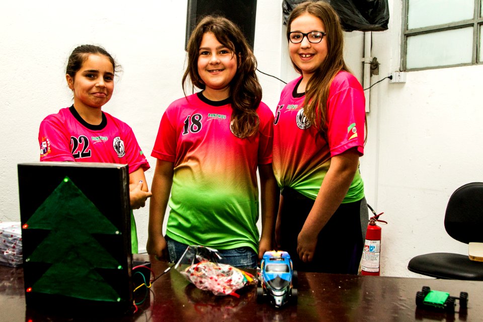 27.11.2019 - Mostra de trabalhos de robótica das escolas e entrega de equipamentos - Foto: Gustavo Vara