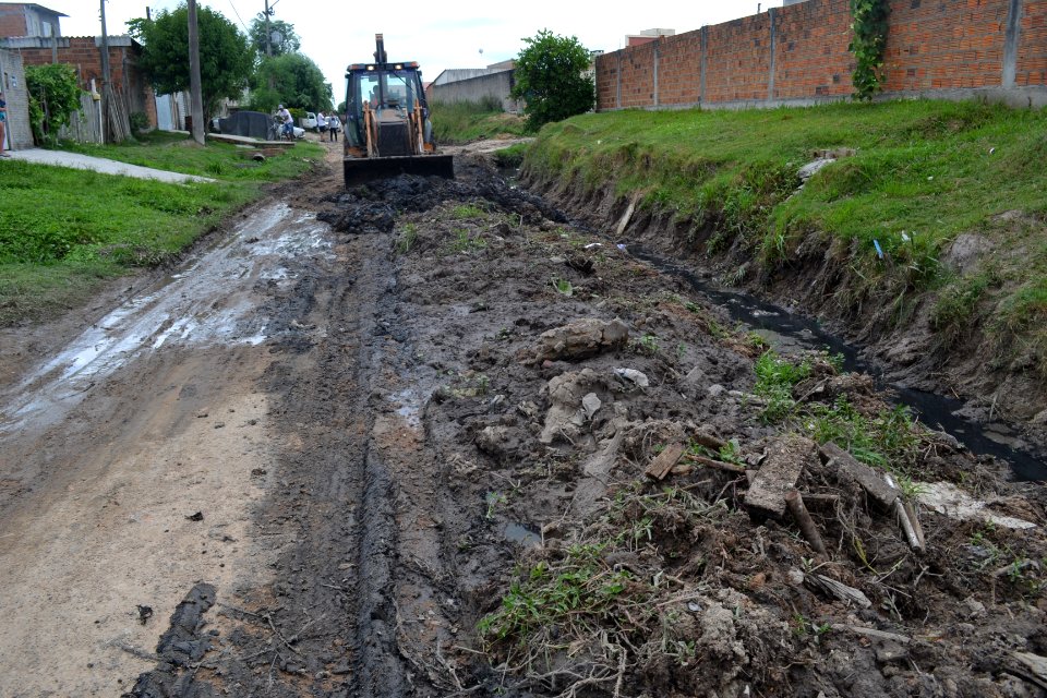 22.01.2020 - Limpeza de valeta nas Três Vendas - Foto Janine Tomberg