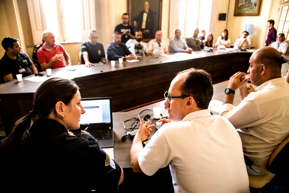 08.01.2020 - Prefeita Paula Mascarenhas em reunião com GGI - Foto: Gustavo Vara