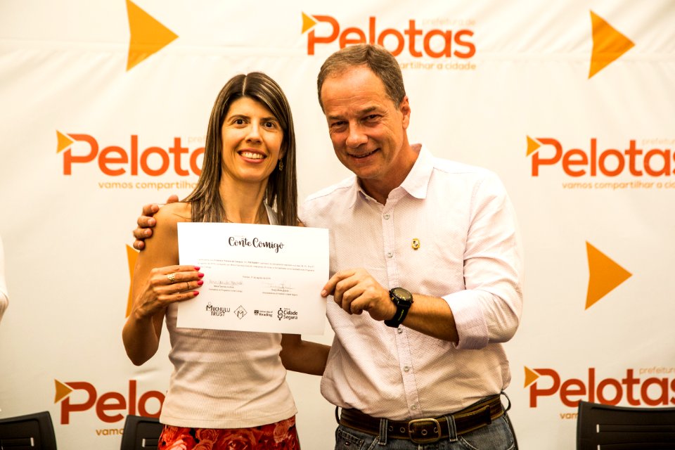 17.12.2019 - Prefeita Paula Mascarenhas entrega os certificados da formatura da metodologia Conte Comigo - Foto: Gustavo Vara