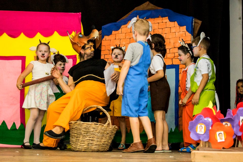 04.12.2019 - Espetáculo musical de final de ano dos alunos da Emei Ruth Blank - Foto Michel Corvello