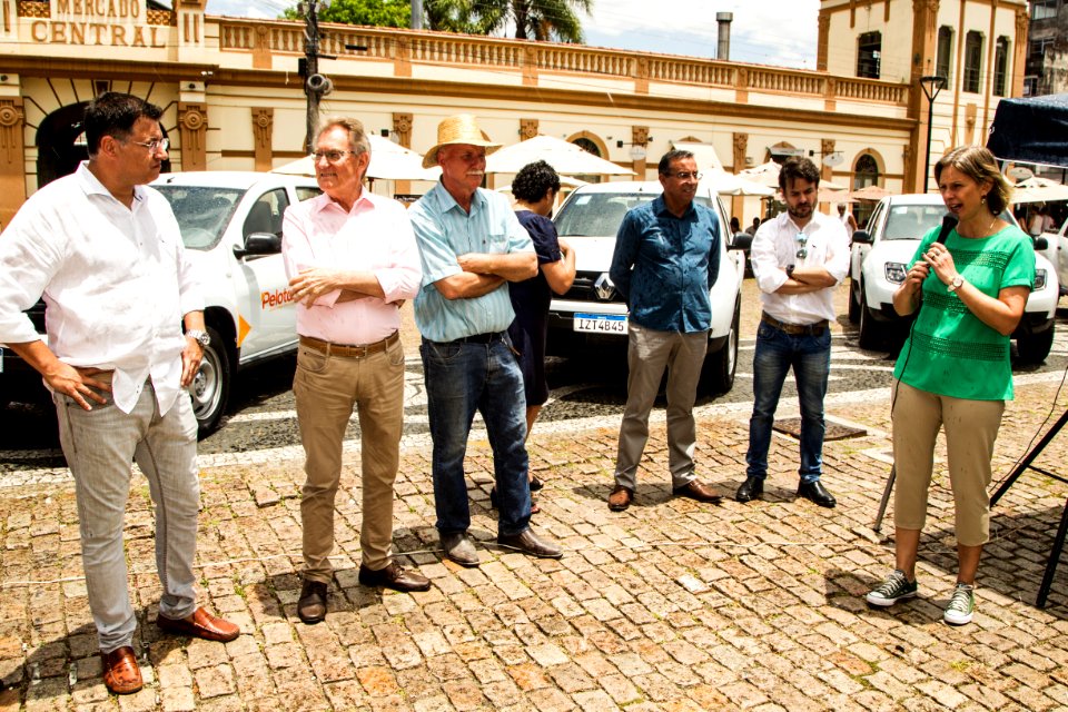 20.12.2019 - Prefeita Paula Mascarenhas e o vice idemar Barz realizam a entrega de veículos adquiridos com recursos do Finisa para as Administrações Regionais da SSUI - Foto: Gustavo Vara