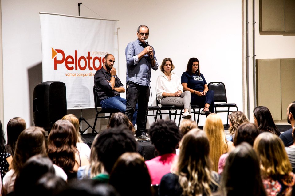 12.02.2020 - Prefeita Paula Mascarenhas realiza acolhimento aos novos servidores da Educação - Foto: Gustavo Vara