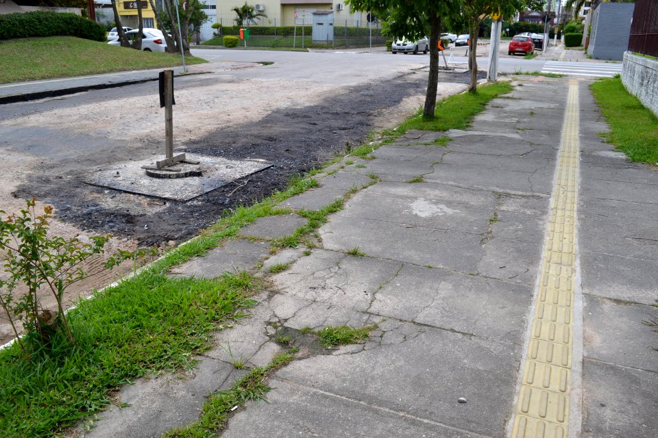 13.11.2019 - SEPLAG -Melhorias na rua Leonardo Colares - Foto Janine Tomberg