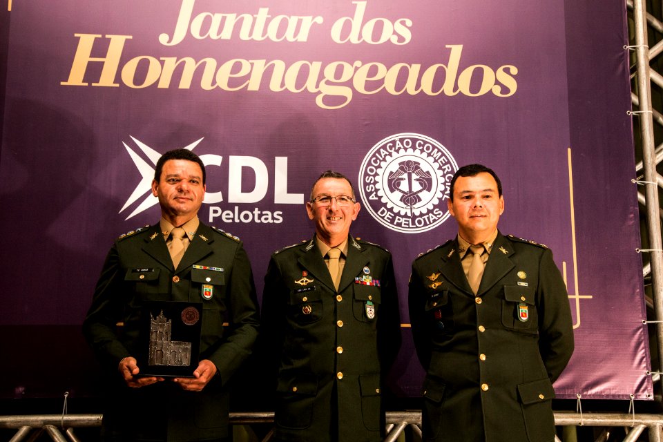 22.10.2019 - Prefeita Paula Mascarenhas e o vice Idemar Barz participam do jantar da ACP e CDL para os homenageados de 2019 - Foto: Gustavo Vara