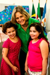 28.11.2019 - Prefeita Paula Mascarenhas  e o vice Idemar Barz participam do lançamento do livro ‘Escola: Uma proposta de Paz - Foto: Gustavo Vara