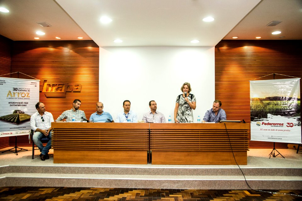 28.01.2020 - Prefeita Paula Mascarenhas participa da coletiva de imprensa da abertura da Colheita do Arroz - Foto: Gustavo Vara