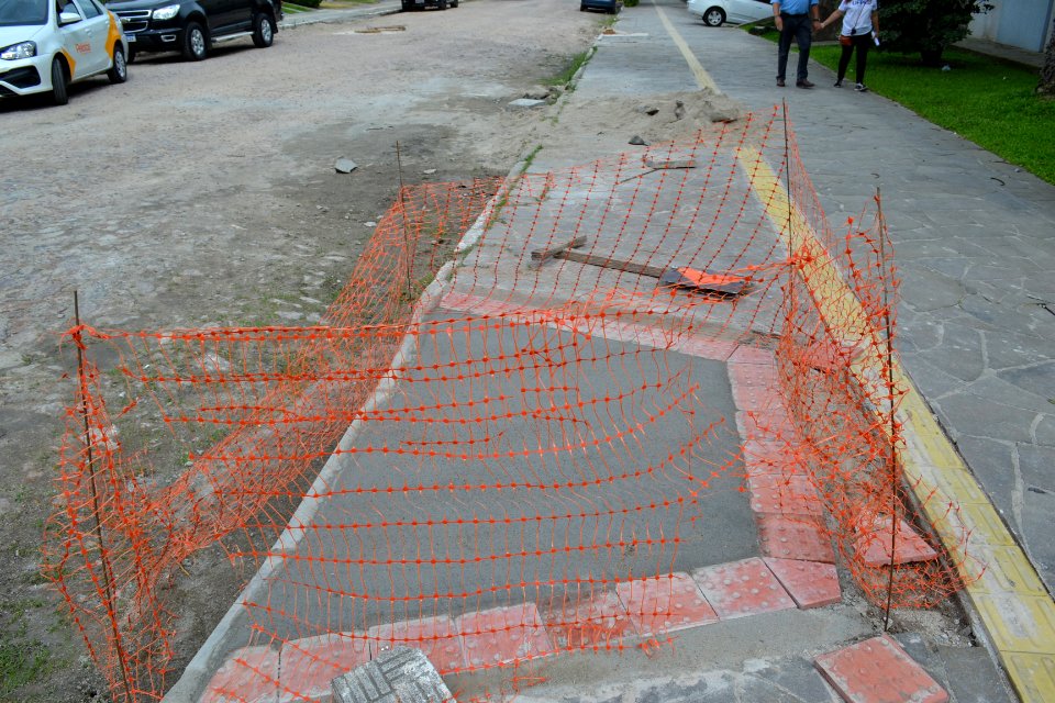 13.11.2019 - SEPLAG -Melhorias na rua Leonardo Colares - Foto Janine Tomberg