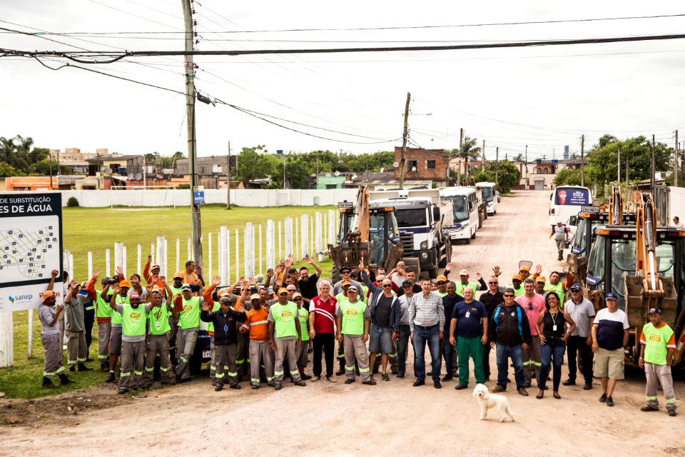 25.11.2019 - Mutirão de limpeza no Fragata - Foto: Gustavo Vara