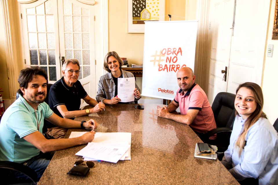 16.01.2019 - Prefeita Paula Mascarenhas assina contratos para diversas obras na cidade - Foto: Gustavo Vara