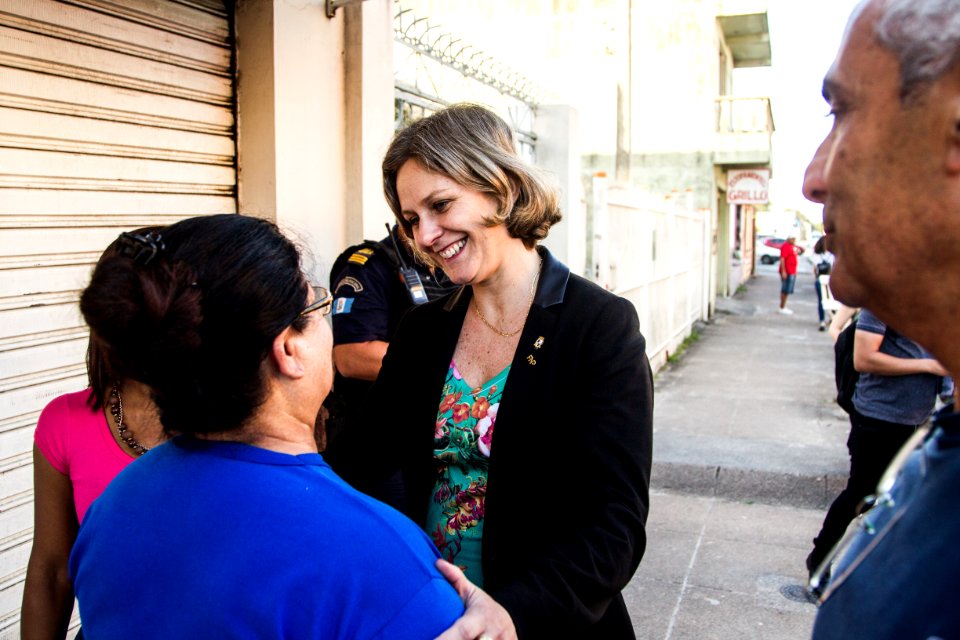 07.11.2019 - Caminhada de entrega da rua Frederico Bastos, no Fragata, requalificada pela SMOP - Foto: Gustavo Vara