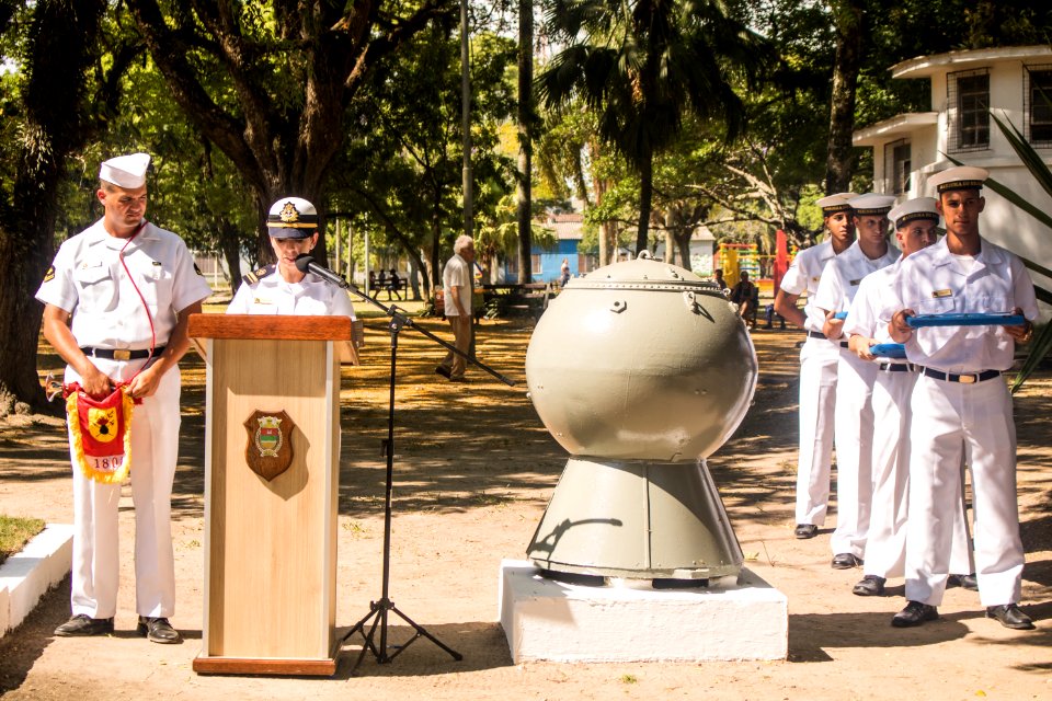 12.12.2019 - Vice-prefeito Idemar Barz participa da reinauguração do busto do patrono da Marinha do Brasil - Foto Michel Corvello