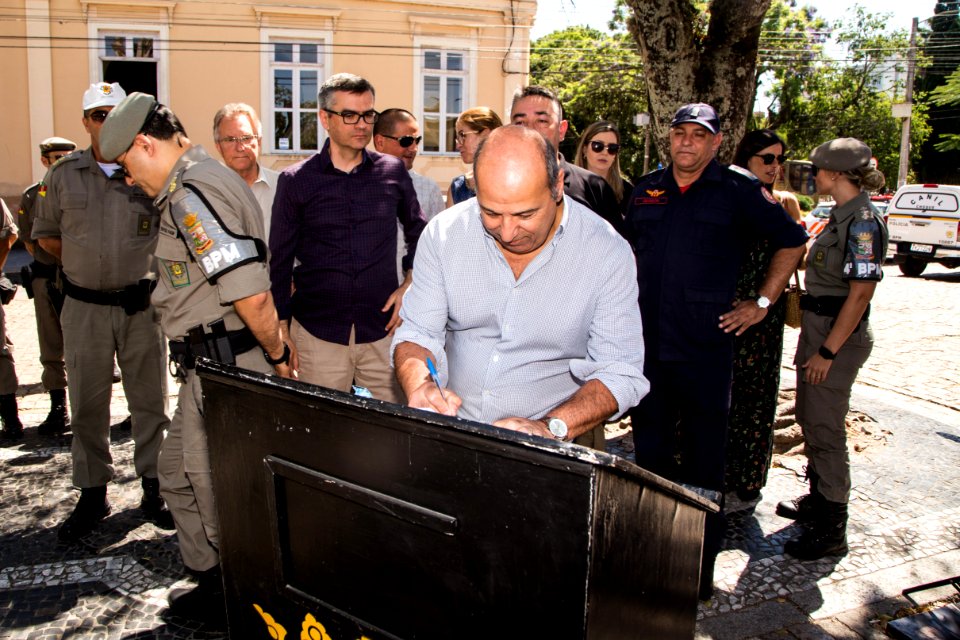 09.12.2019 - Lançamento da Operação Integrada Papai Noel e Tudo Azul, em parceria da Brigada Militar com a Guarda Municipal e a Secretaria de Transporte e Trânsito - Foto: Gustavo Vara